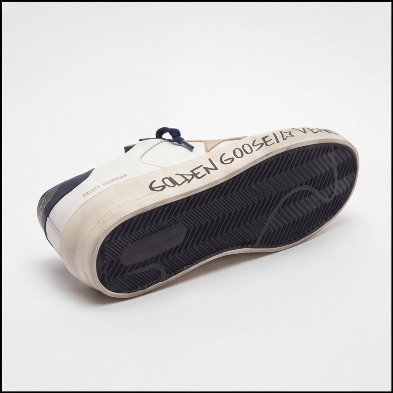 Vintage Star Street Sneaker – White Navy Edition