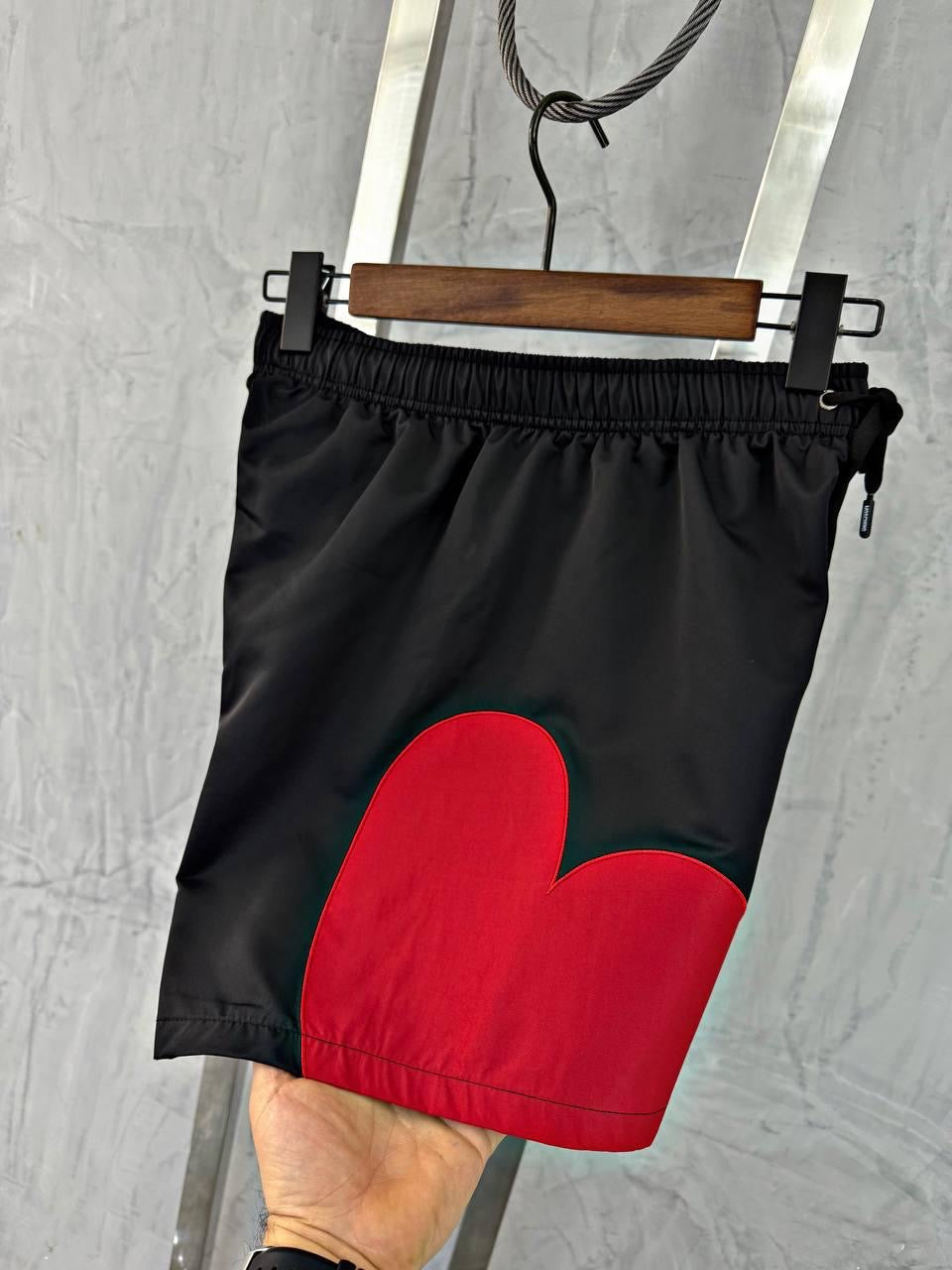 MOSCHINO Iconic Heart logo black