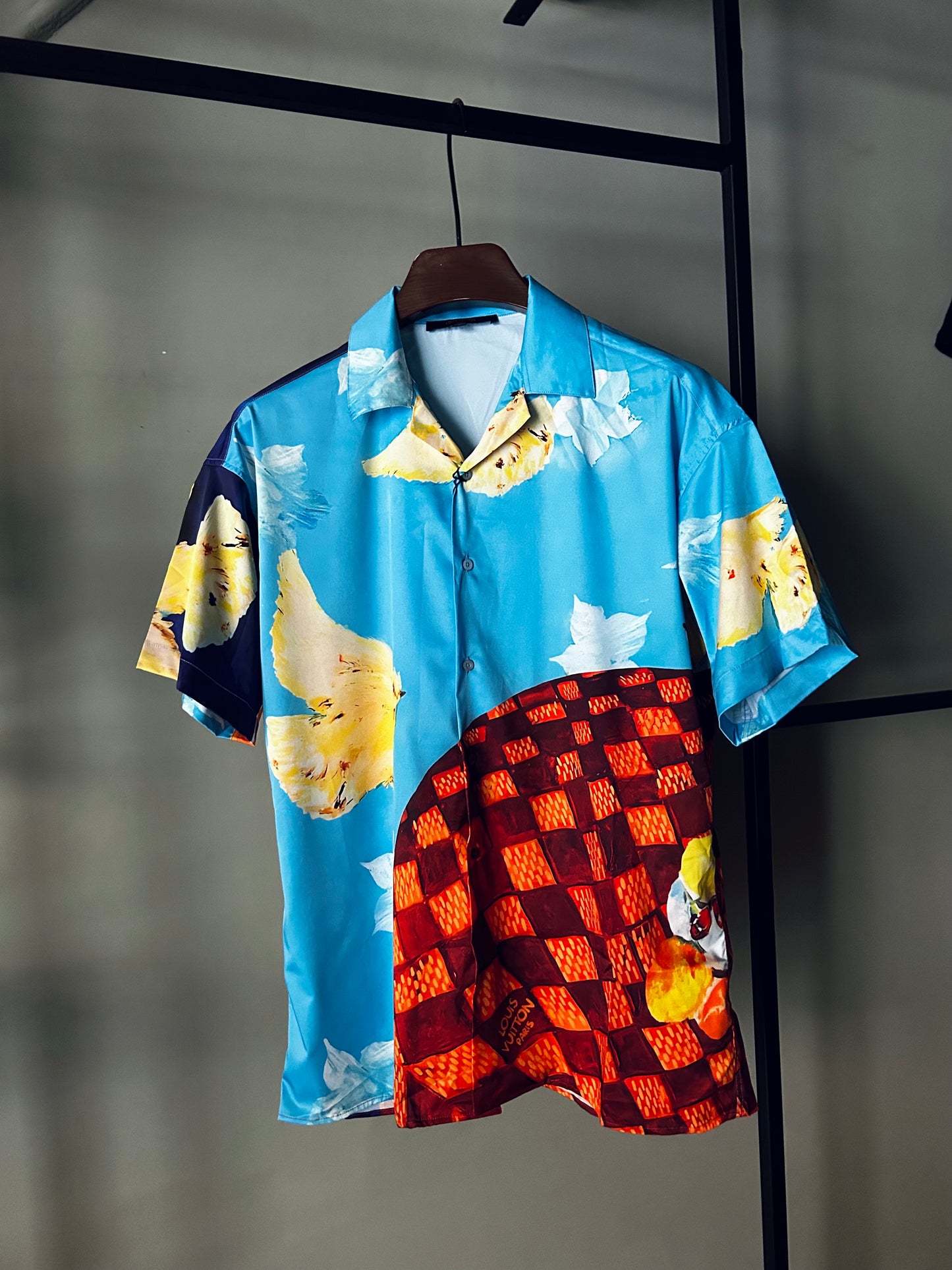 LOUIS VUTTION Monogram Printed Shirt