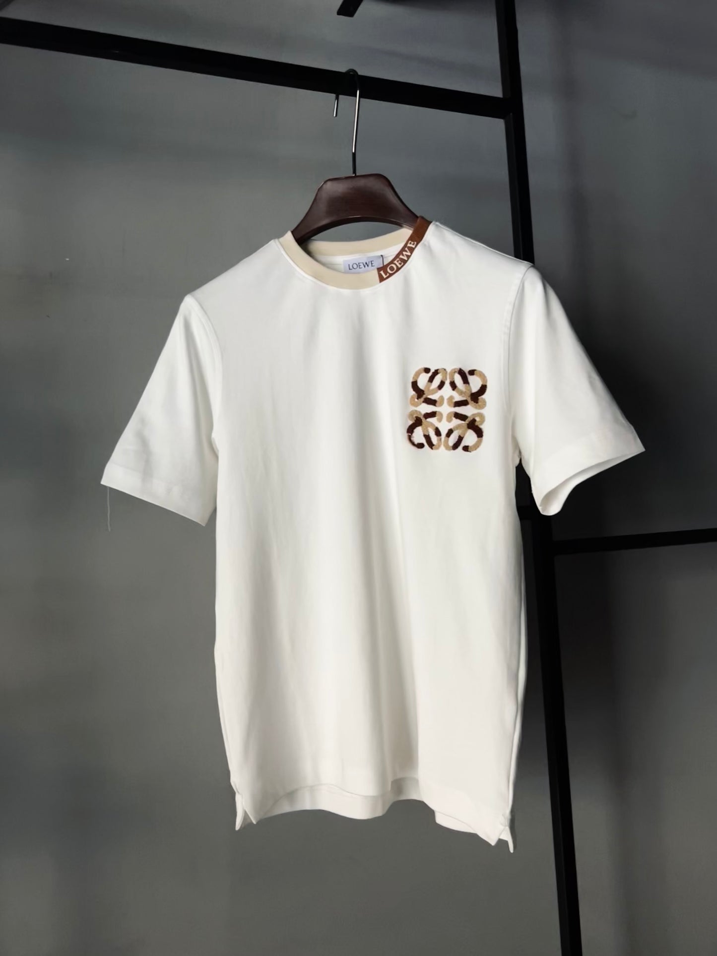 LOEWE Anagram Embroidered Logo T-shirt White