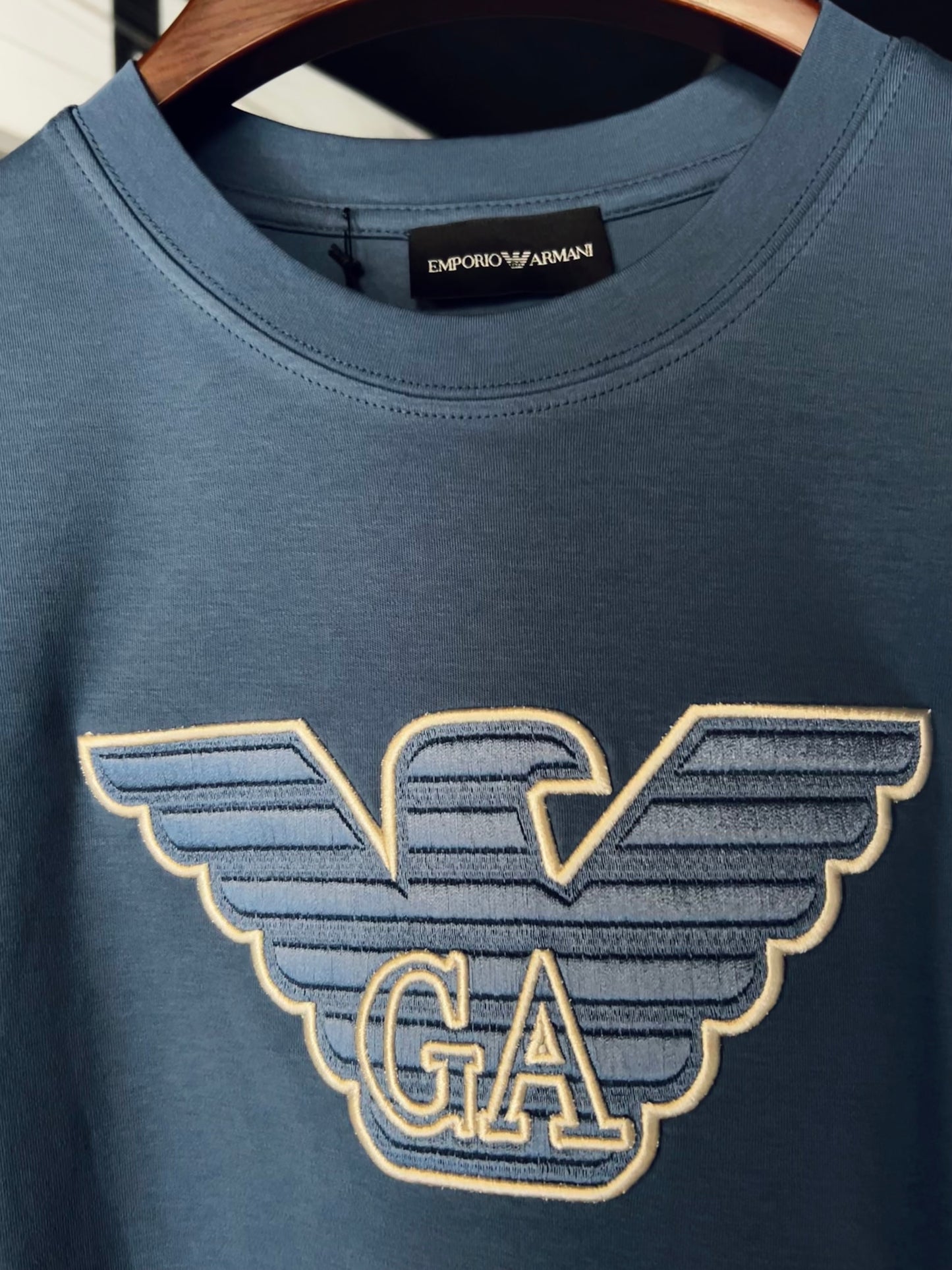 EMPORIO ARMANI EMBROIDERED EAGLE LOGO T-SHIRT