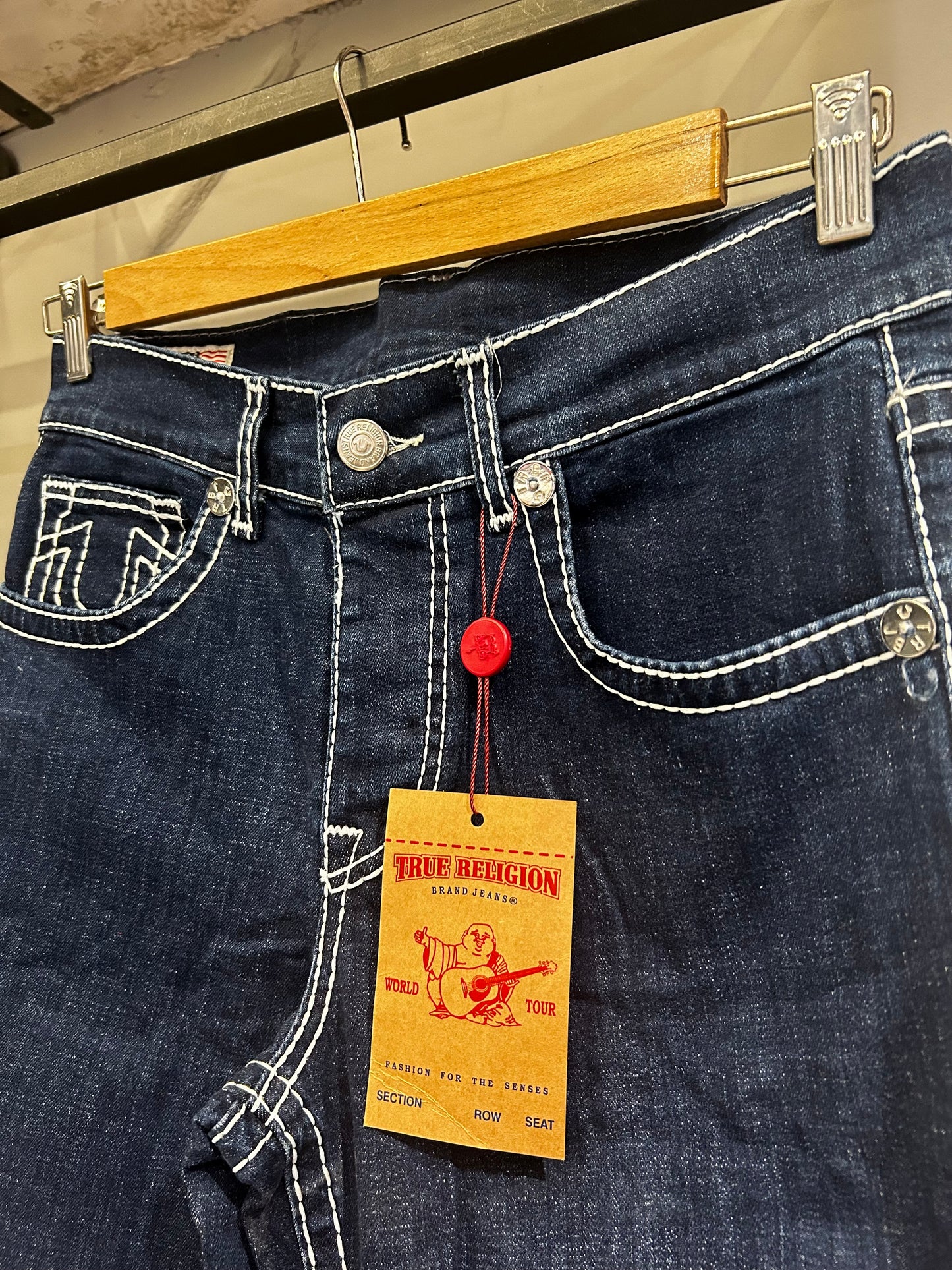 TRUE RELIGION RICKY SUPER T STITCH STRAIGHT JEANS DARK BLUE