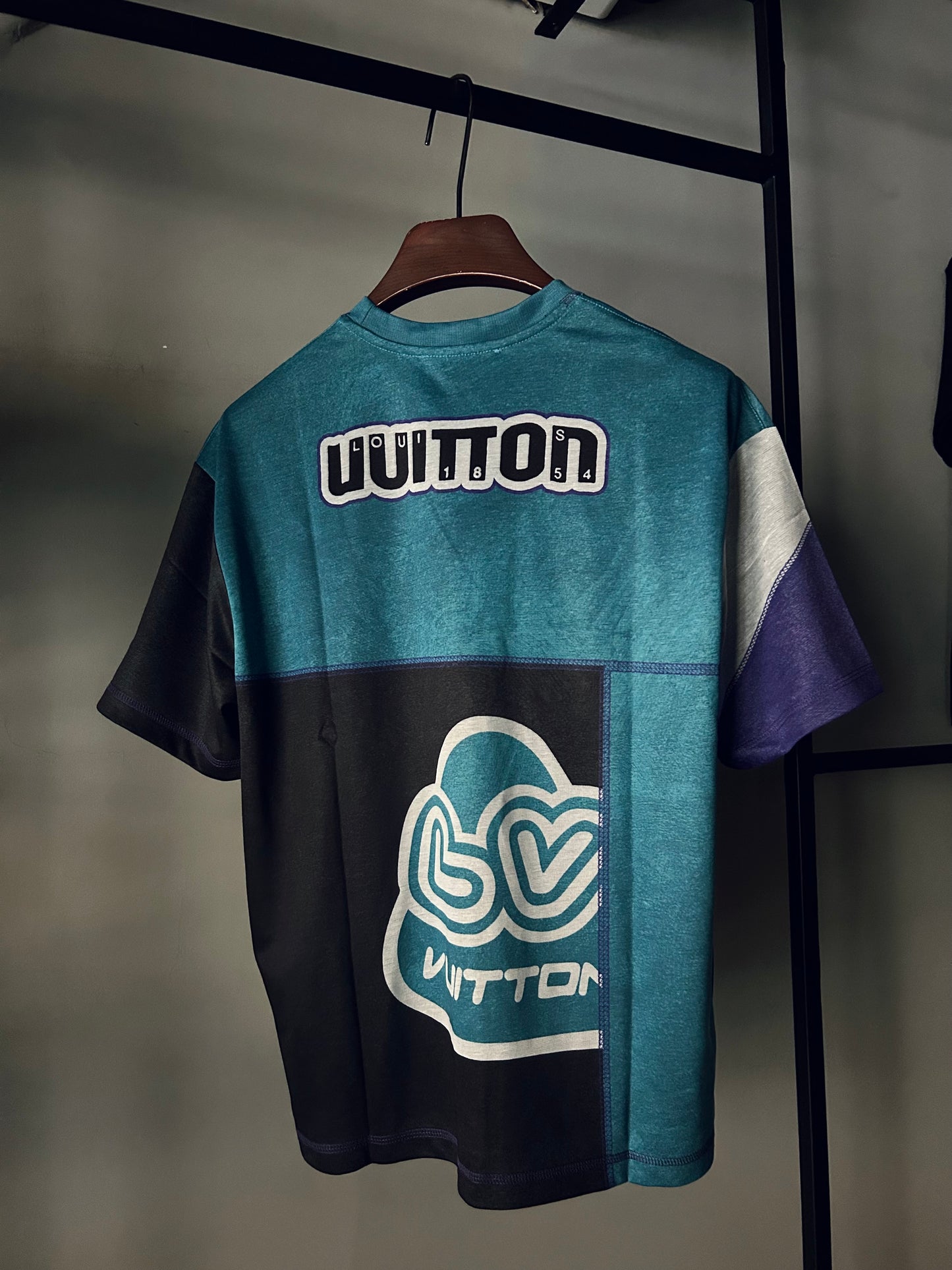 LOUIS VUTTION Printed T-Shirt