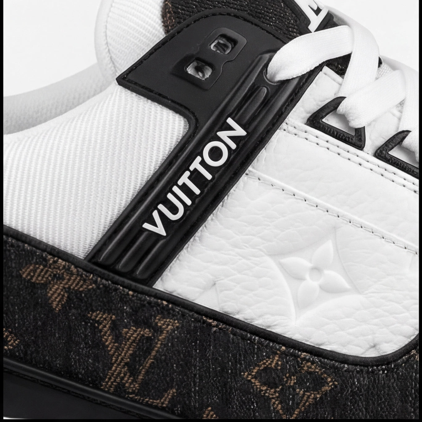 Louis Vuitton Trainer Sneaker – White Monogram
