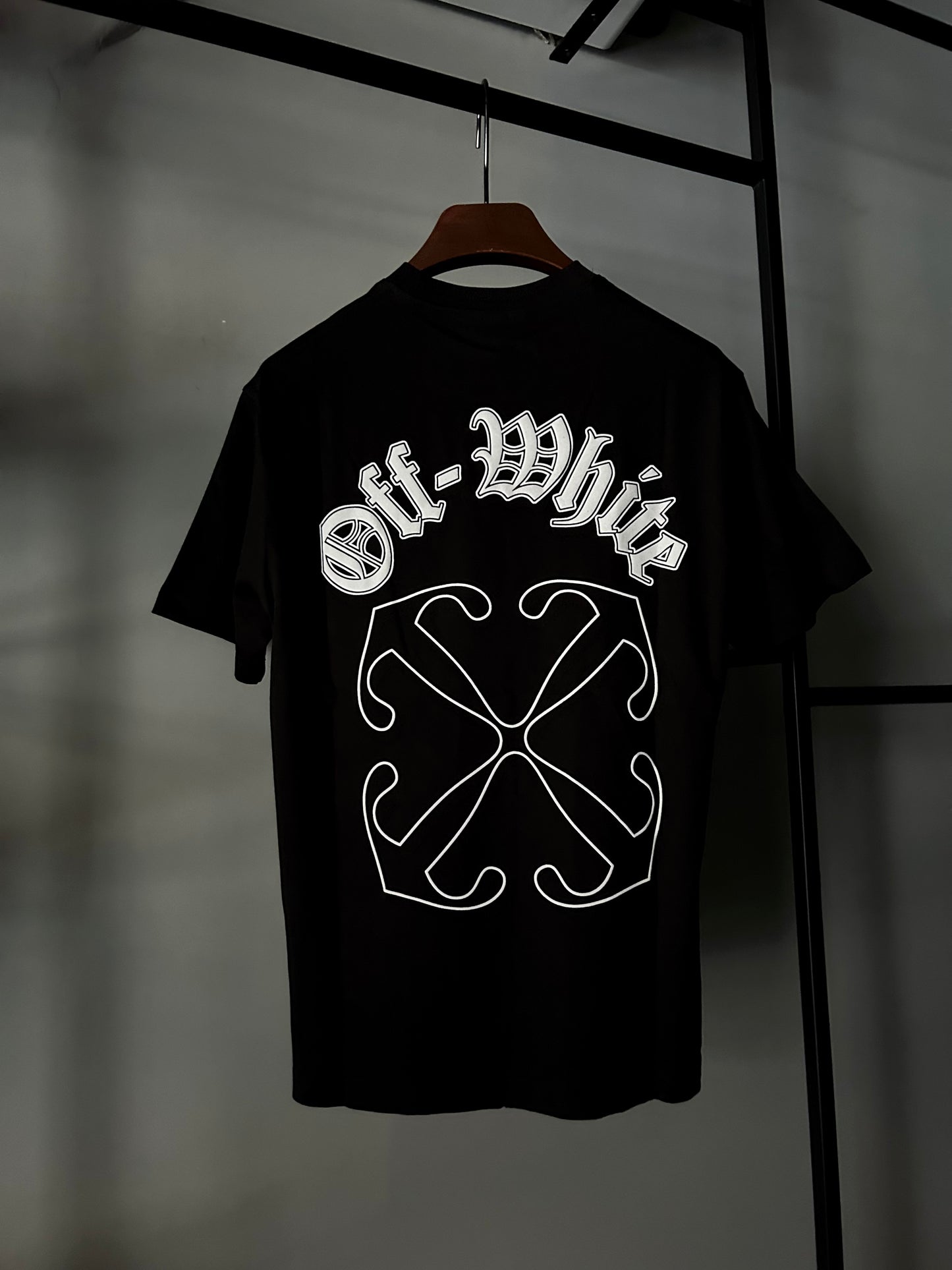 Off-White Gothic Arrow Bowling T-Shirt Black