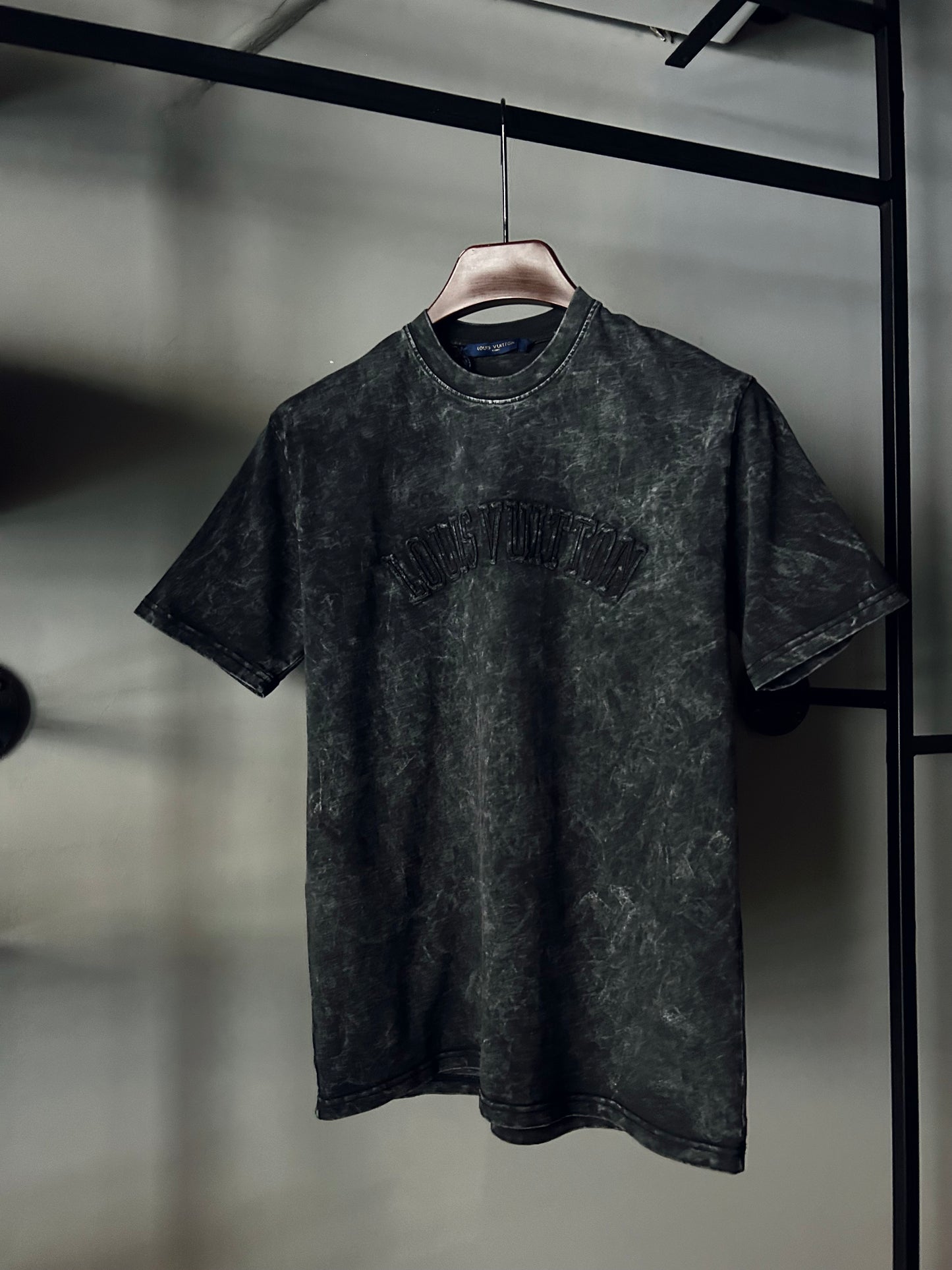 LOUIS VUTTION Tie Dye T-shirt