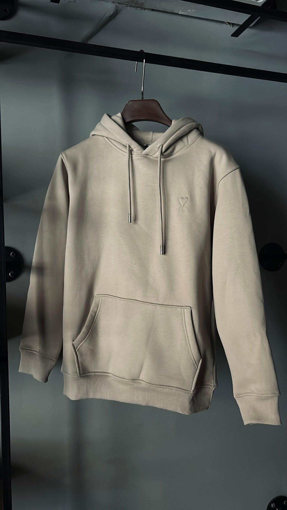 AMI Paris logo-embroidered organic-cotton Hoodie