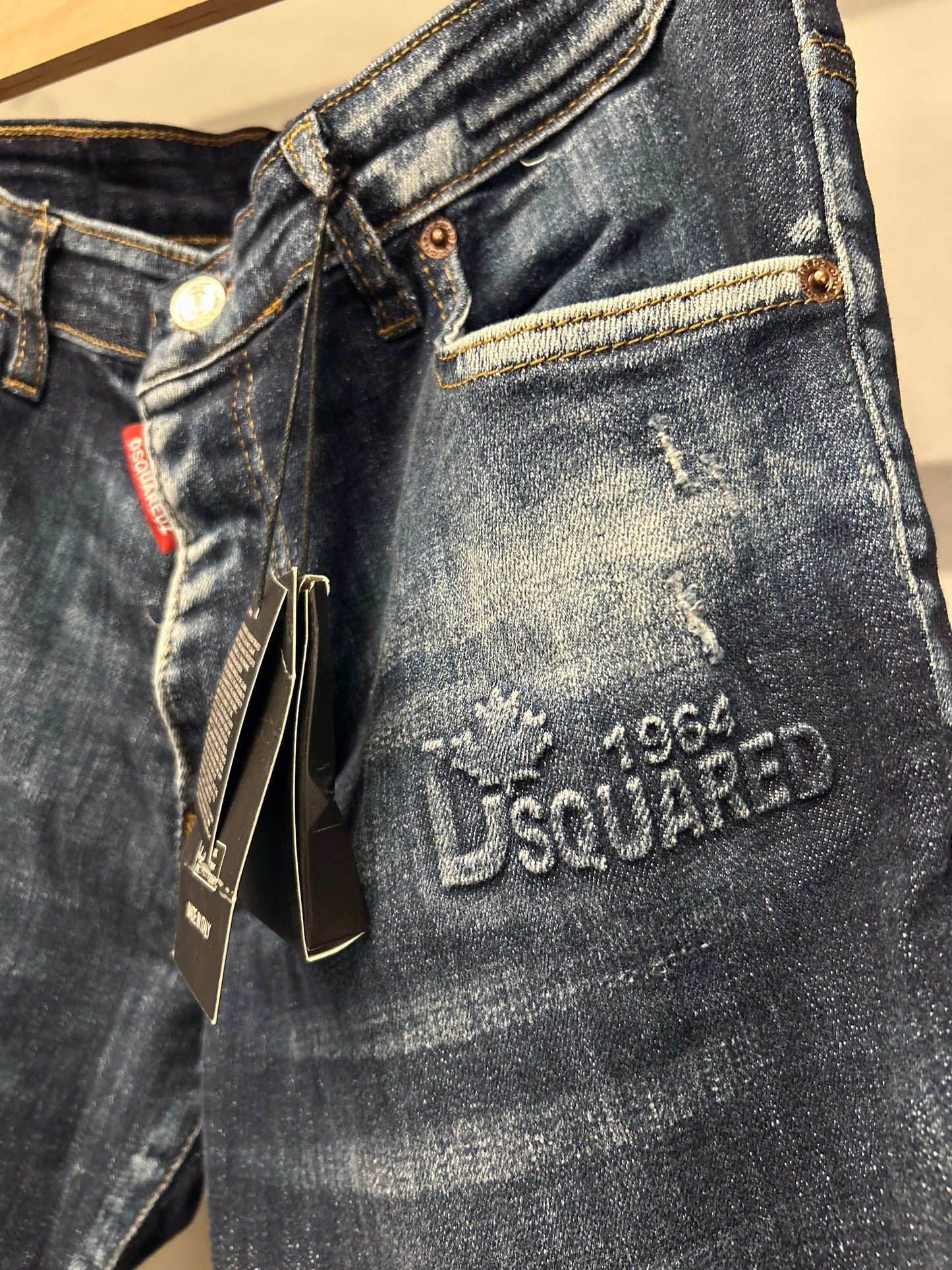 Dsquared2 CATTEN BROSS Skater Fit denim jeans