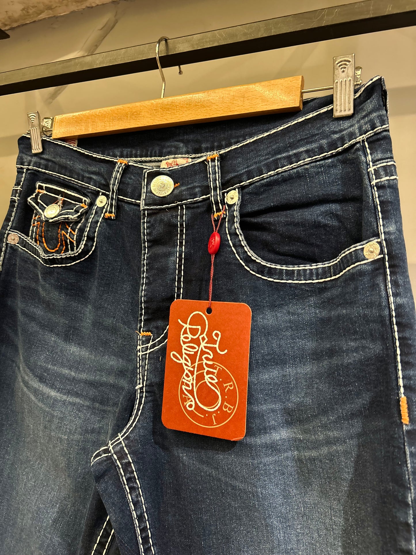 TRUE RELIGION ROCCO SUPER T FLAP STRAIGHT JEANS