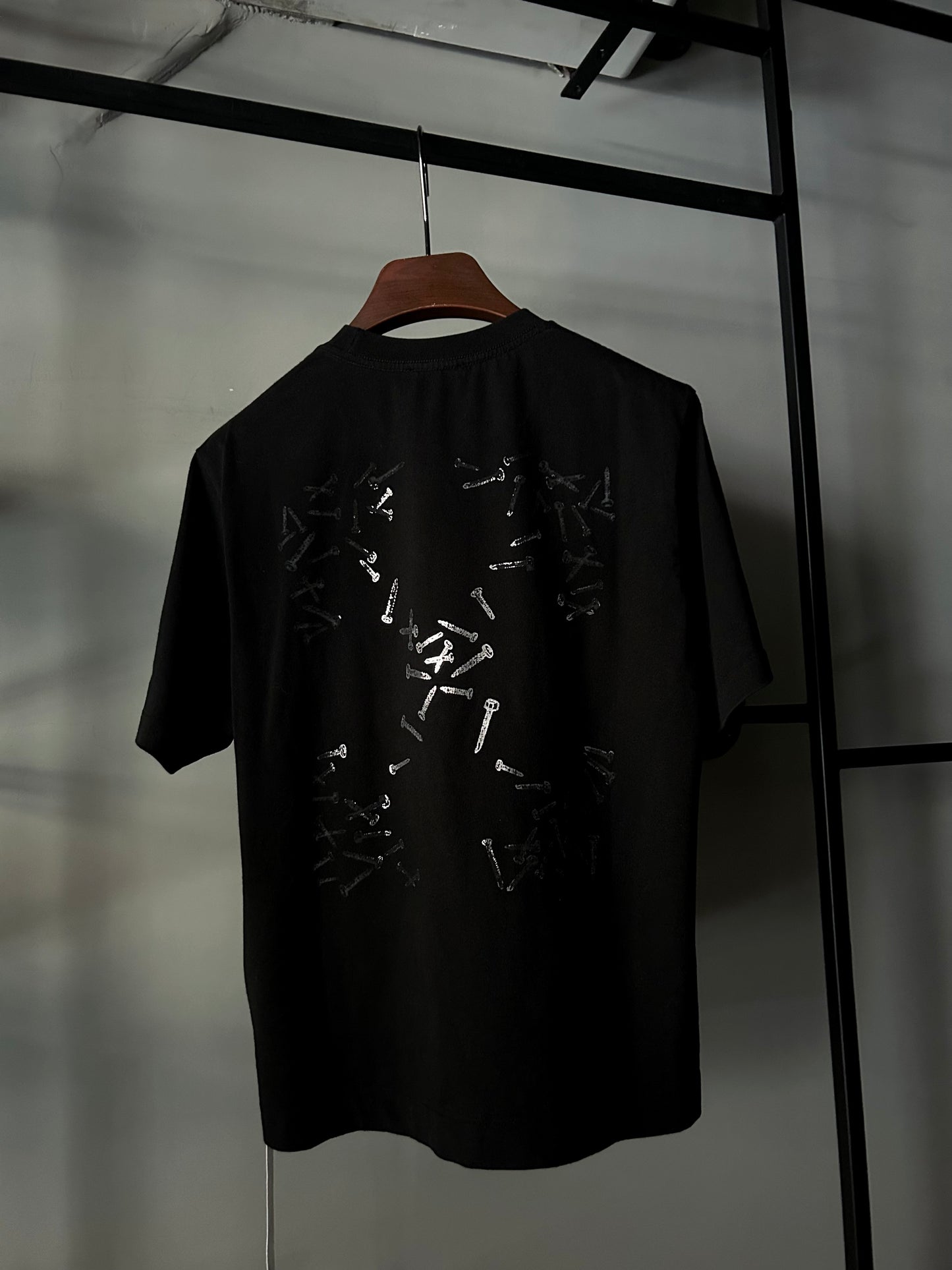 Off-White Arrow Print T-Shirt Black