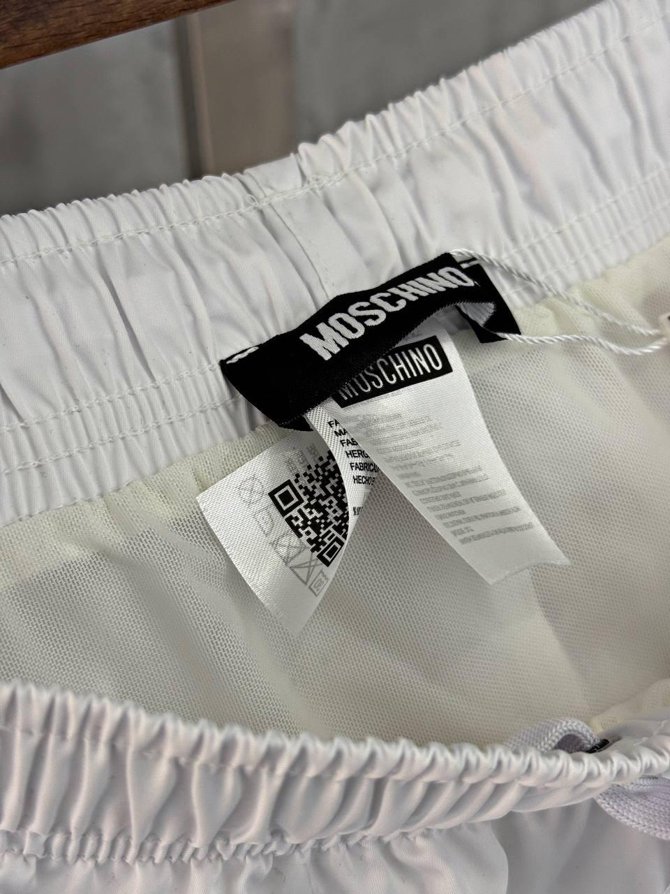 MOSCHINO Iconic Heart logo White