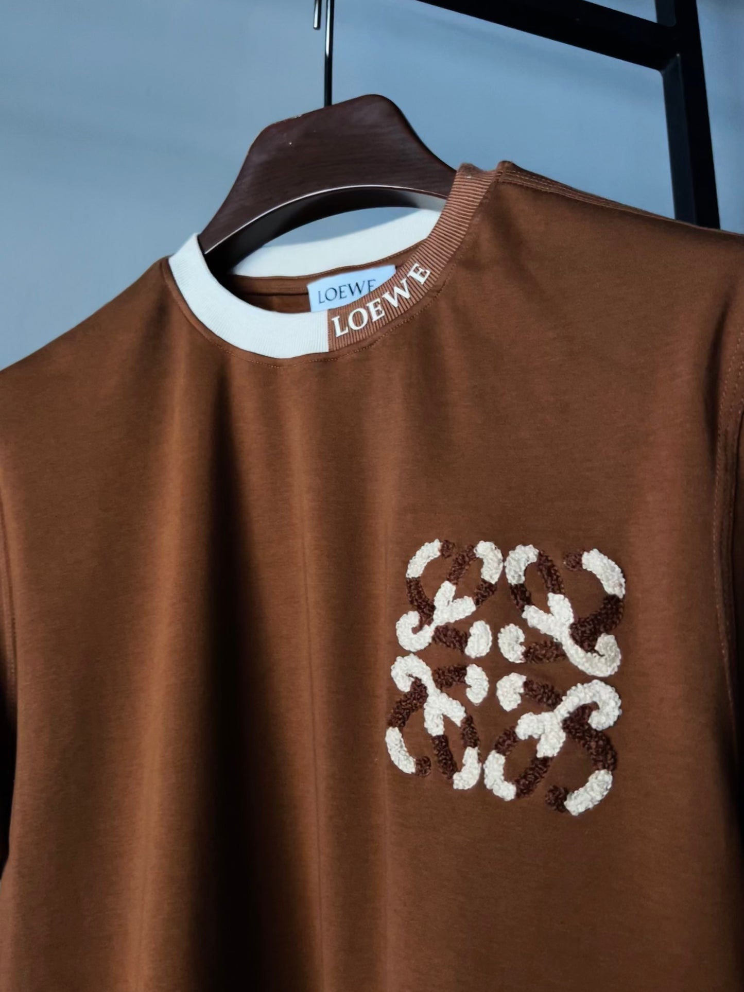 LOEWE Anagram Embroidered Logo T-shirt Brown