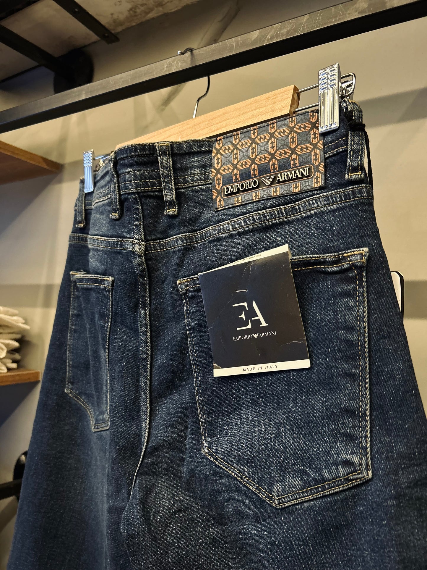 ARMANI EXCHANGE Regular fit jeans in indigo denim