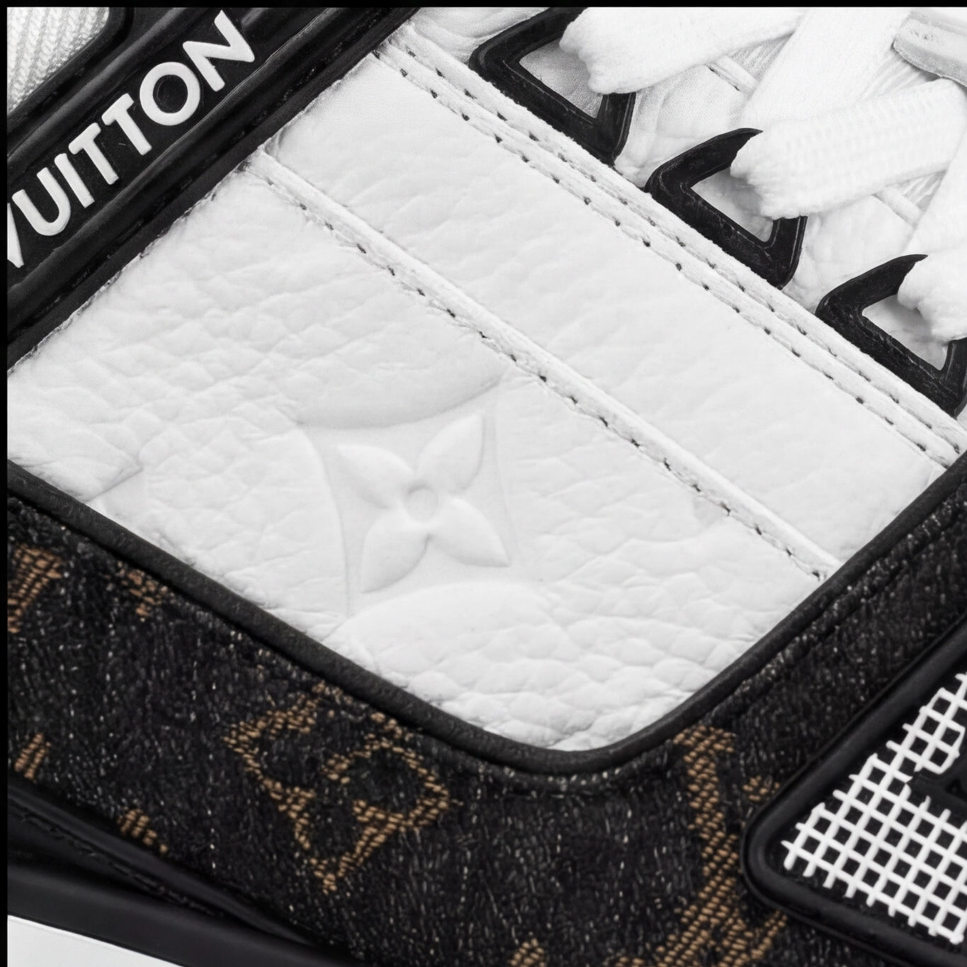 Louis Vuitton Trainer Sneaker – White Monogram