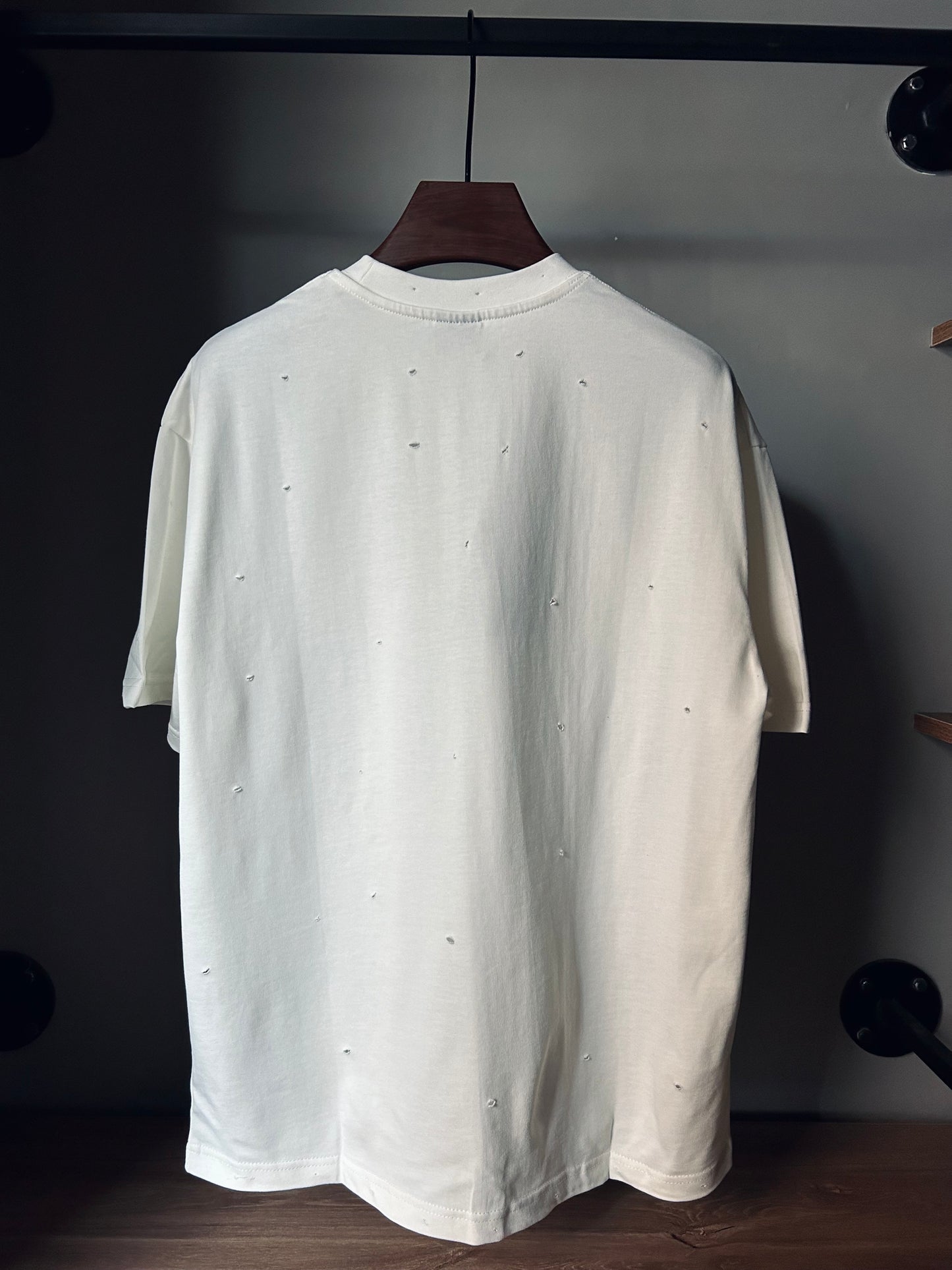 BALENCIAGA Ripped Oversized T-SHIRT Crème