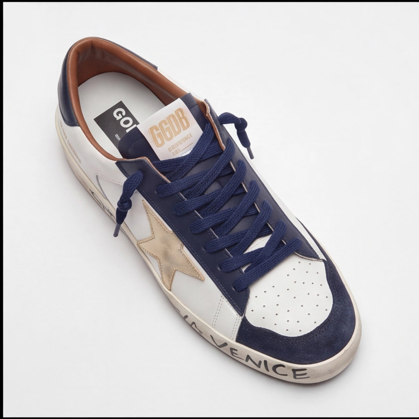 Vintage Star Street Sneaker – White Navy Edition