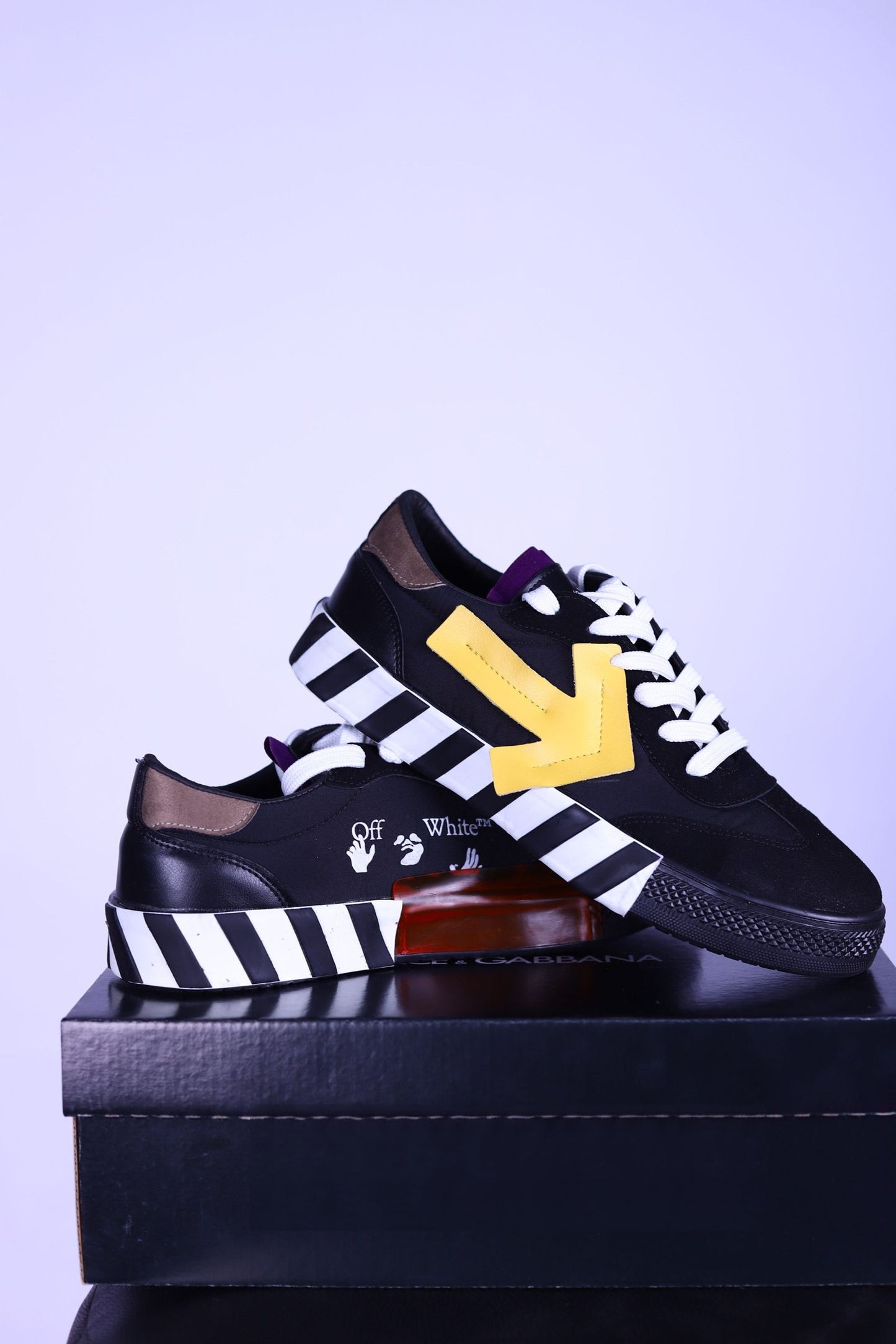 Off-White Out Of Office Calf 'Black'