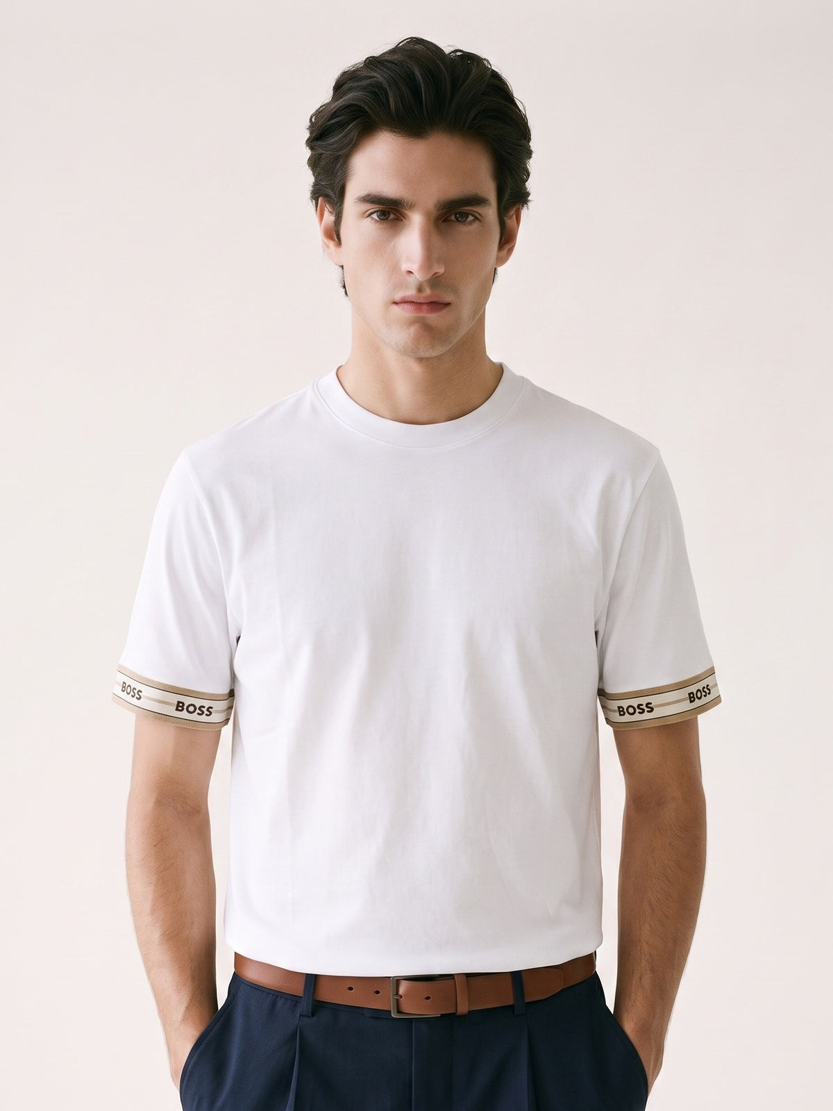 MODEL·HUGO BOSS — Signature T-Shirt — White