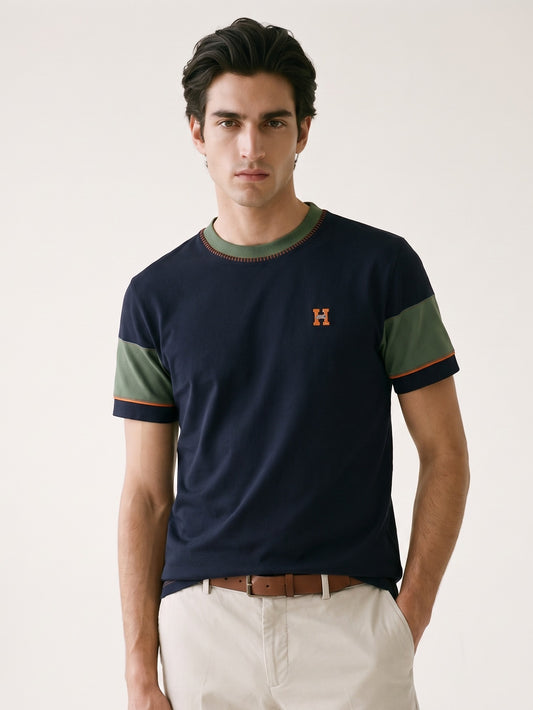 MODEL·HERMÈS — Colorblock Signature T-Shirt — black/Olive