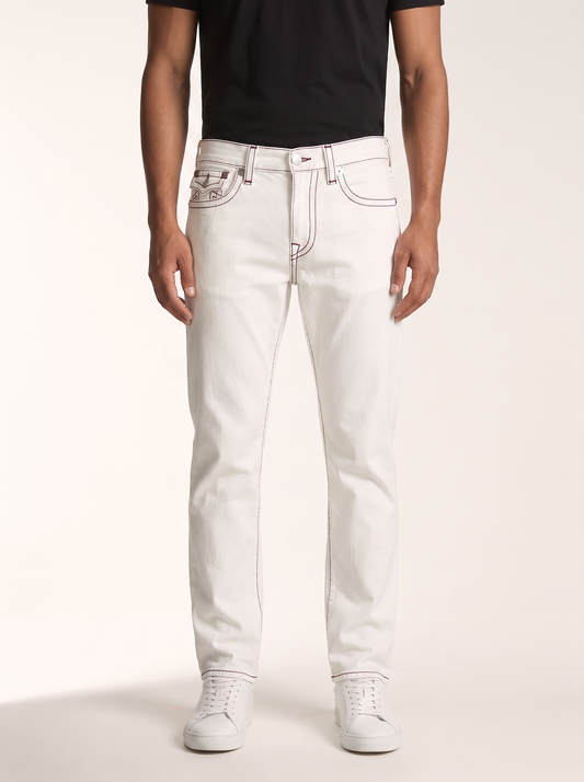 MODEL·TRUE RELIGION — Ricky Straight Jean in White
