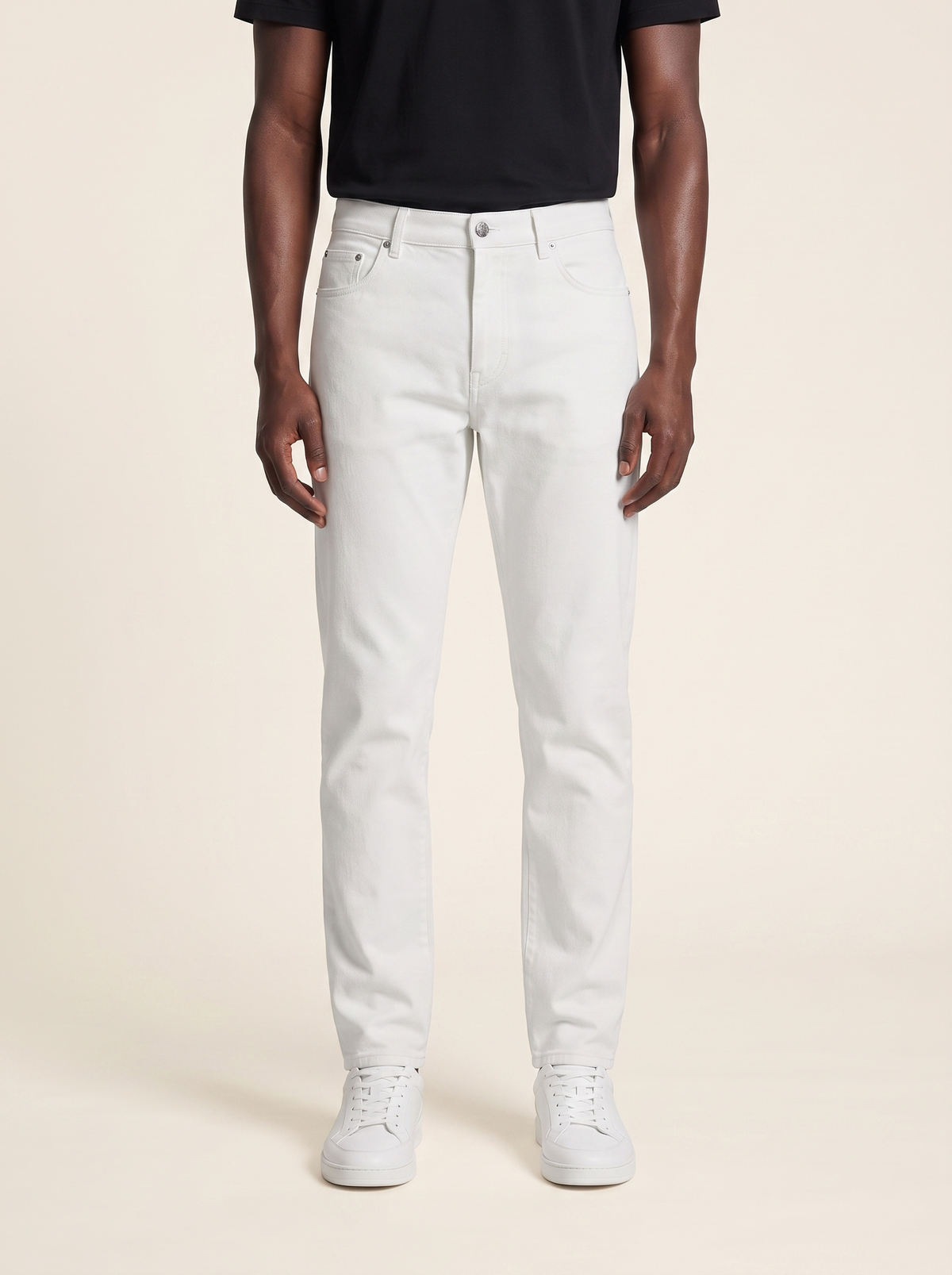 MODEL·LOUIS VUITTON — Signature Clean White Jeans