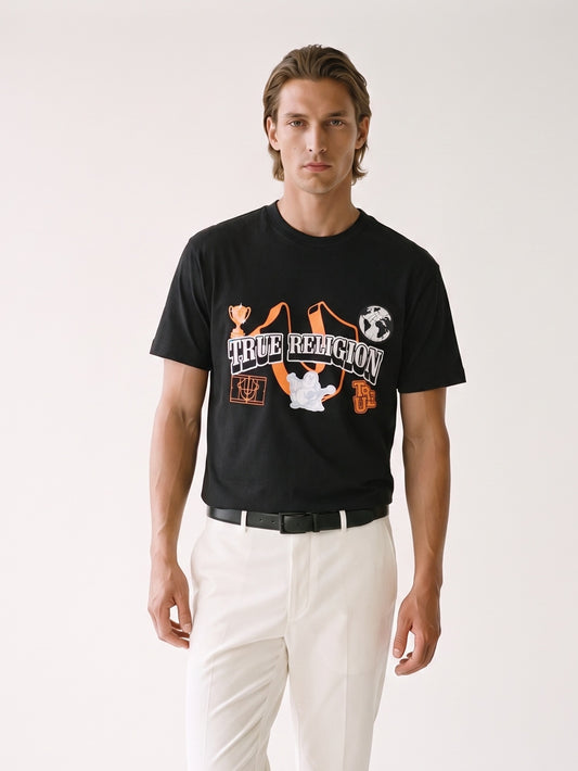 MODEL·TRUE RELIGION — Collegiate Logo Graphic Black T-Shirt